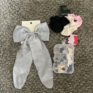 Wild Fable Silver Hair Bow, Scrunchie Set, and Mini hair clip set